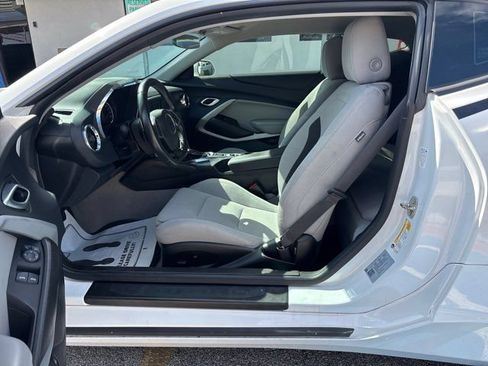Used 2023 Chevrolet Camaro LT RWD image 13