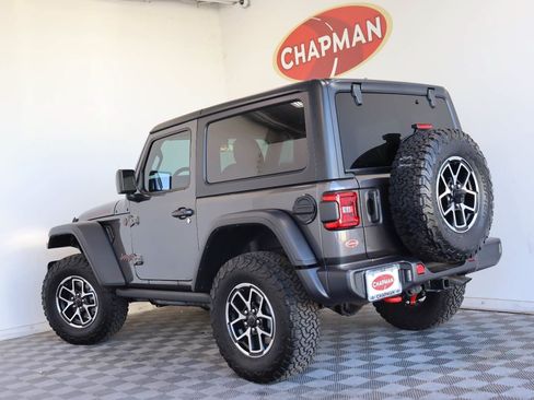 Used 2026 Jeep Wrangler Rubicon AWD/4WD image 4