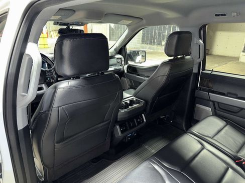 Used 2021 Ford F150 Lariat image 28