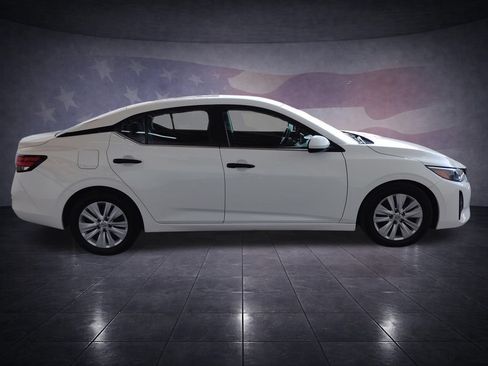Used 2024 Nissan Sentra S FWD image 6