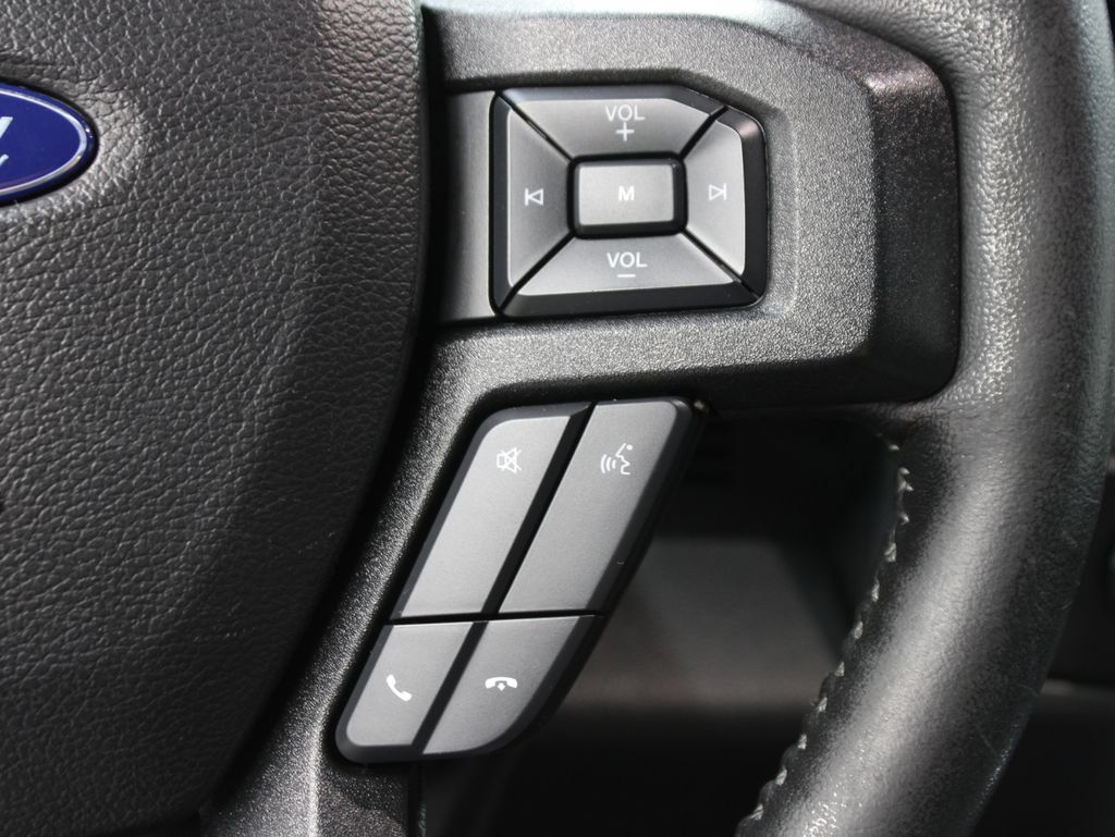 Used 2017 Ford F150 XLT w/ Equipment Group 302A Luxury AWD/4WD image 54