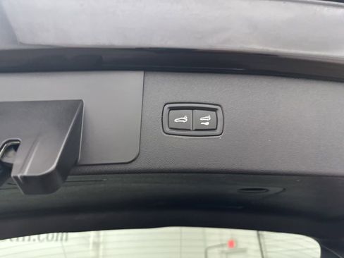Used 2023 Porsche Cayenne image 26