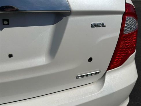 Used 2012 Ford Fusion SEL FWD image 6