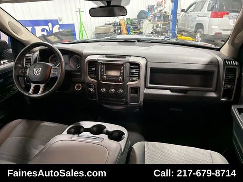 Used 2018 RAM 1500 Express w/ Black Ram 1500 Express Group AWD/4WD image 48