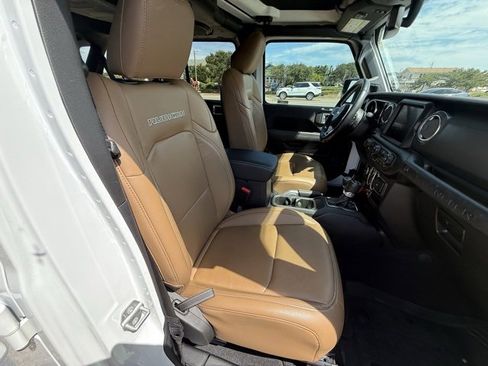 Used 2021 Jeep Wrangler Unlimited Rubicon image 13