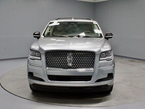 Used 2023 Lincoln Navigator Reserve w/ Equipment Group 201A image 7