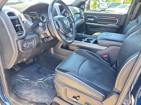 Used 2022 RAM 3500 Laramie AWD/4WD image 12