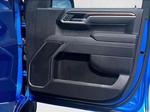 Used 2025 Chevrolet Silverado 1500 LT RWD image 19