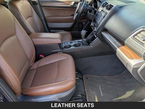 Used 2018 Subaru Outback 2.5i Touring AWD/4WD image 32