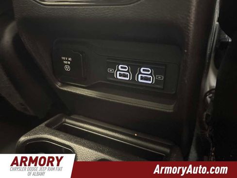 Used 2023 Jeep Grand Cherokee L Overland image 43