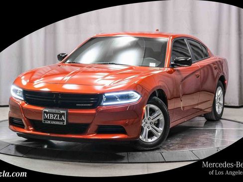 Used 2023 Dodge Charger SXT image 1