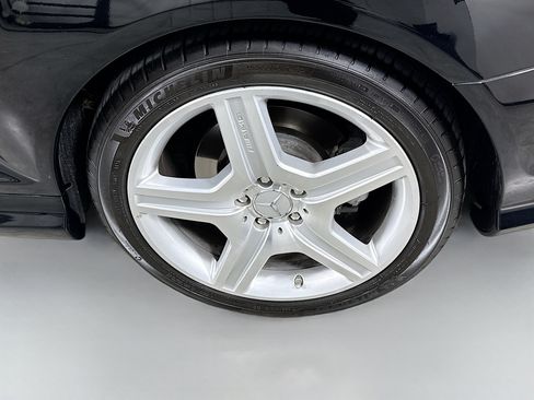 Used 2009 Mercedes-Benz CL 550 4MATIC image 31