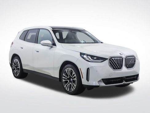 Certified 2025 BMW X3 xDrive30i w/ Convenience Package AWD/4WD image 7