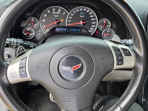 Used 2011 Chevrolet Corvette Coupe w/ Preferred Equipment Group RWD image 18