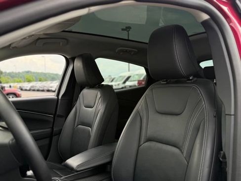 Certified 2025 Ford Mustang Mach-E Premium AWD/4WD image 17