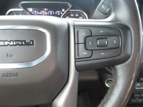 Used 2021 GMC Sierra 1500 Denali w/ Denali Ultimate Package AWD/4WD image 26