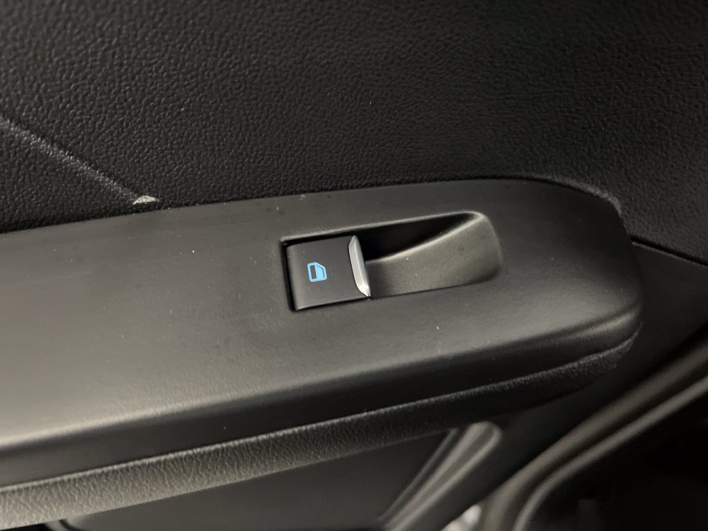 Used 2026 Ford Escape ST-Line FWD image 20