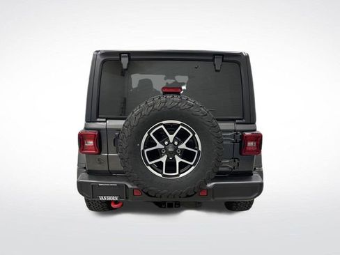 Used 2024 Jeep Wrangler Unlimited Rubicon image 11