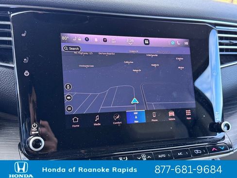 Used 2024 Jeep Wagoneer L Series II w/ Flexible Seating Group image 14