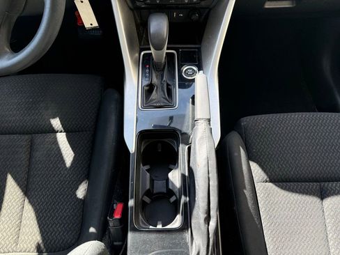 Used 2019 Mitsubishi Eclipse Cross ES image 14