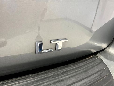 Used 2025 Chevrolet Tahoe LT AWD/4WD image 25