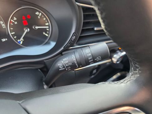 Certified 2025 MAZDA CX-30 AWD 2.5 S w/ Preferred Package image 32