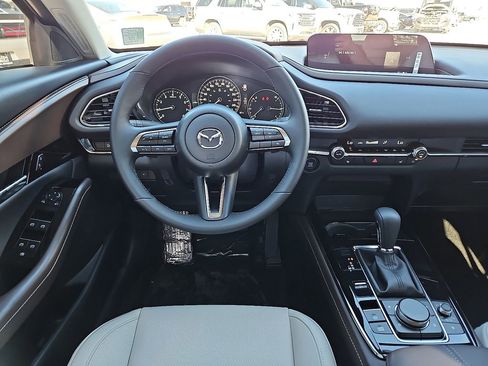 New 2025 MAZDA CX-30 AWD 2.5 S w/ Premium Package image 11