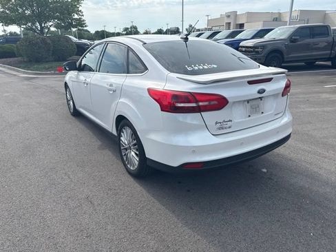 Used 2018 Ford Focus Titanium FWD image 5