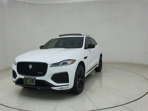 Used 2025 Jaguar F-PACE R-Dynamic S image 65