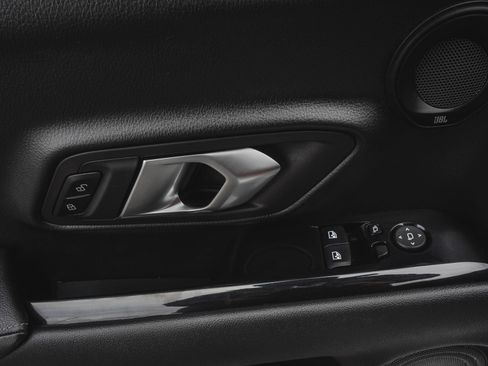 Used 2023 Toyota Supra Premium image 11