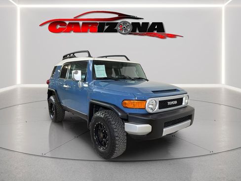 Used 2011 Toyota FJ Cruiser 4WD w/ Convenience Pkg image 1