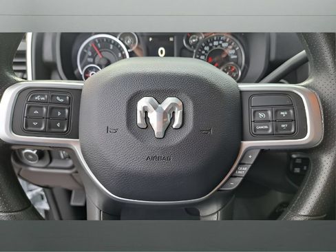 Certified 2022 RAM 2500 Big Horn w/ Snow Chief Group AWD/4WD image 13