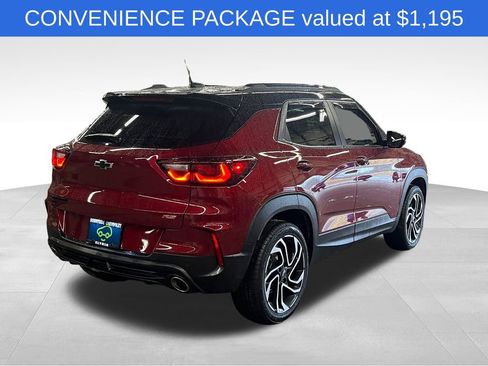 Used 2024 Chevrolet TrailBlazer RS w/ Convenience Package image 2