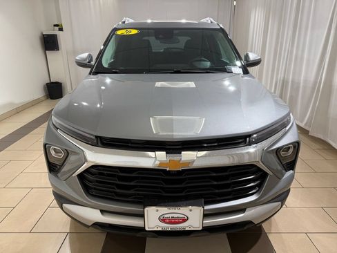 Used 2026 Chevrolet TrailBlazer LT w/ Convenience Package AWD/4WD image 8