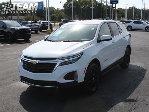 Certified 2024 Chevrolet Equinox LT image 8