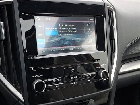 Used 2019 Subaru Forester Premium image 3