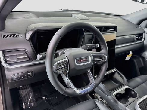 New 2026 GMC Terrain Elevation AWD/4WD image 9