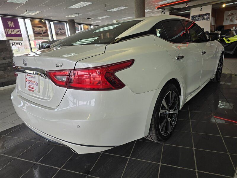 Used 2017 Nissan Maxima 3.5 SV FWD image 4