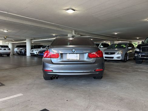 Used 2013 BMW 328i Sedan RWD image 8