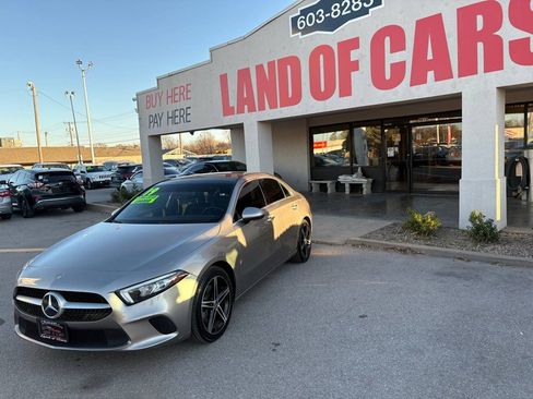 Used 2019 Mercedes-Benz A 220 4MATIC image 5