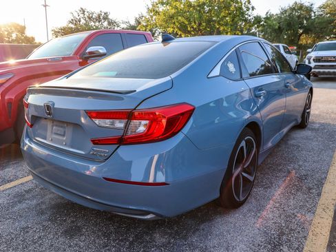Used 2022 Honda Accord Sport image 8