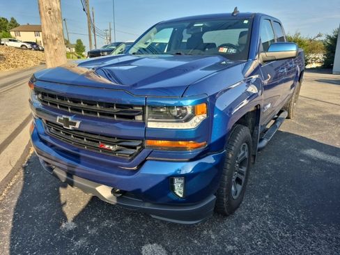Used 2019 Chevrolet Silverado 1500 LT w/ All Star Edition AWD/4WD image 3