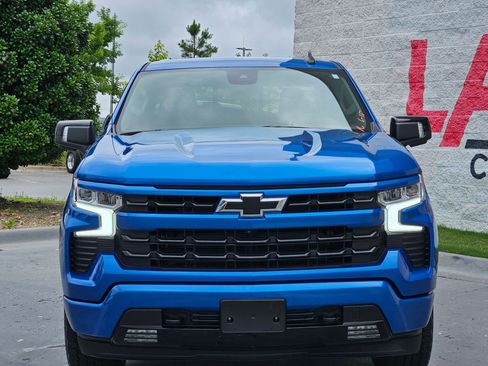 Used 2022 Chevrolet Silverado 1500 RST w/ RST All Star Premium Package AWD/4WD image 2