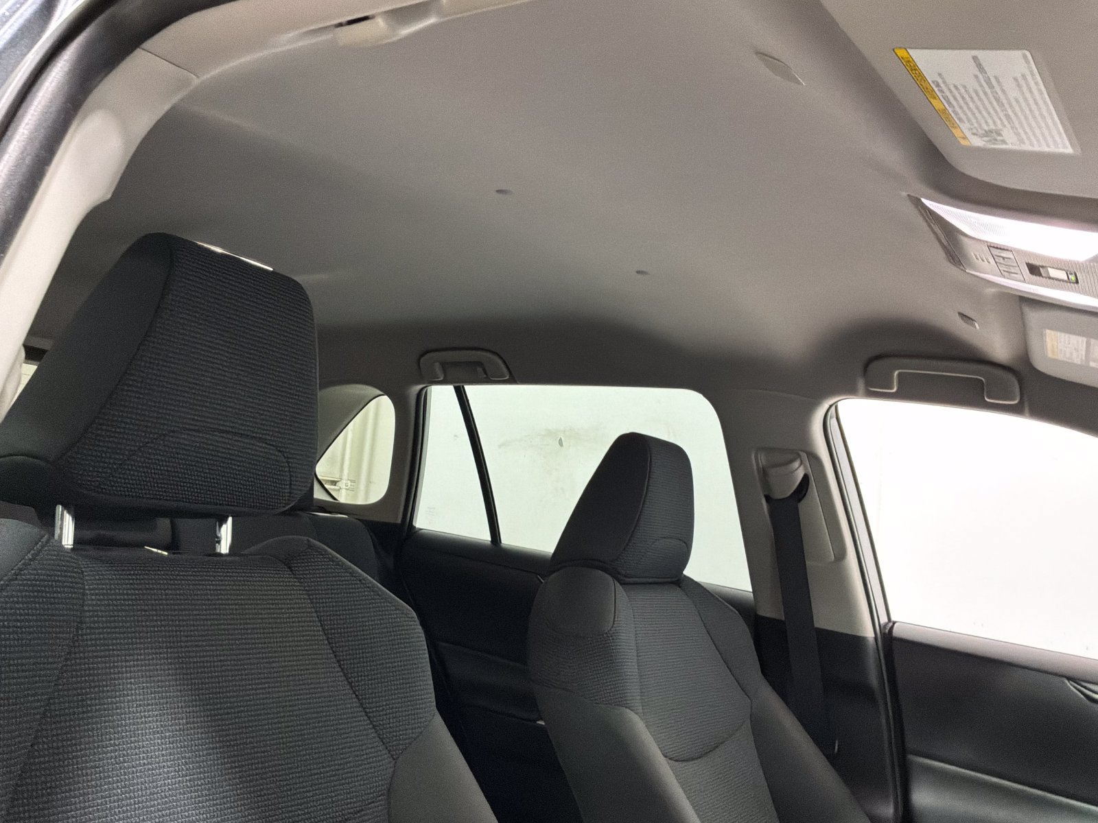 Used 2025 Toyota RAV4 LE AWD/4WD image 22