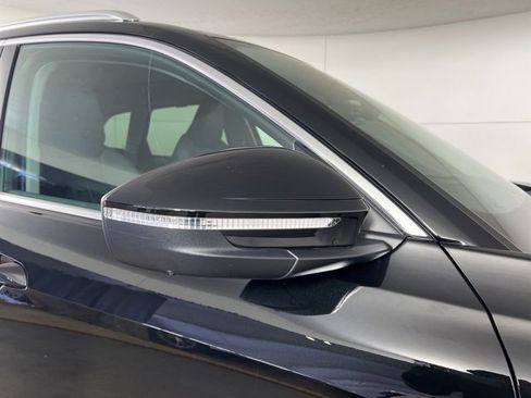 Used 2025 Audi Q5 Premium Plus w/ Premium Plus image 10