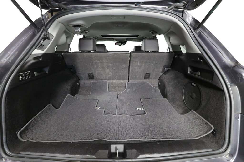 Used 2018 Acura RDX w/ Advance Package AWD/4WD image 19