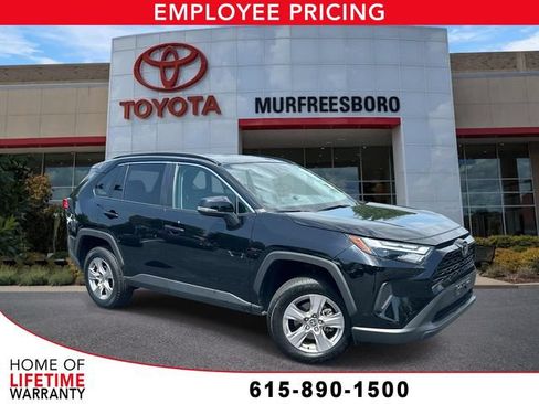 Used 2025 Toyota RAV4 XLE AWD/4WD image 1