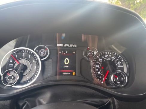 Used 2023 RAM 1500 Tradesman w/ Trailer Tow Group image 12