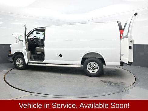 Used 2025 GMC Savana 2500 w/ Driver Convenience Package RWD image 52