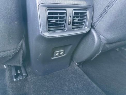 Certified 2025 Toyota RAV4 XLE AWD/4WD image 8